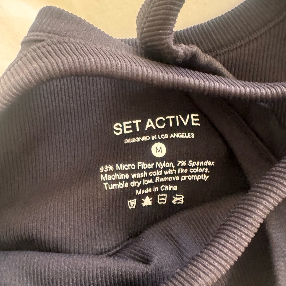 SET Active Black Ribbed Sports Bra - Picture 3 of 3